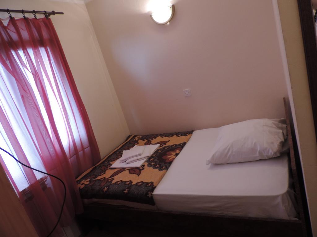 Bed And Breakfast Victoria Огулин Номер фото