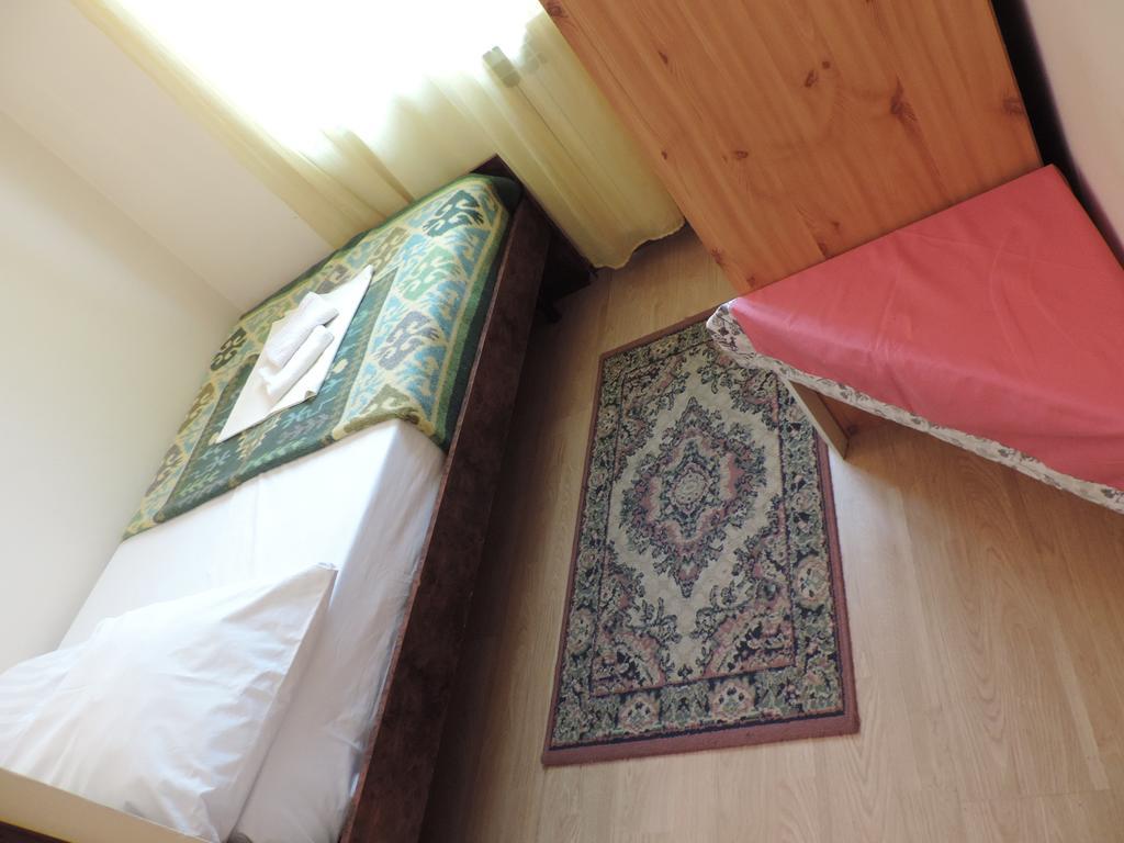 Bed And Breakfast Victoria Огулин Номер фото