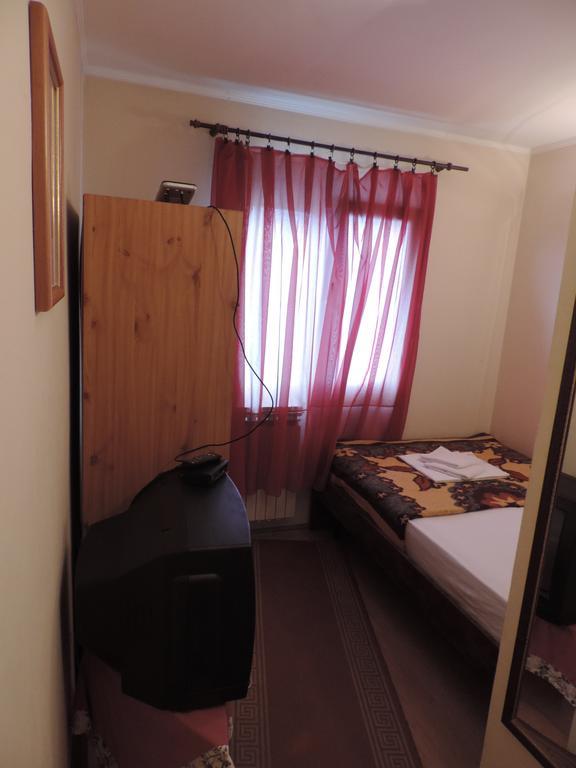 Bed And Breakfast Victoria Огулин Номер фото